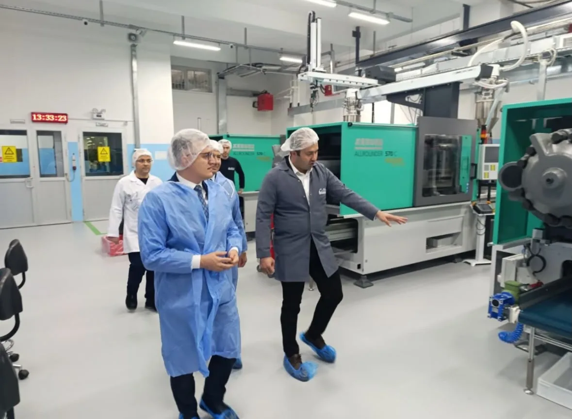 KOSGEB Gaziantep Provincial Director touring the production area - Türev